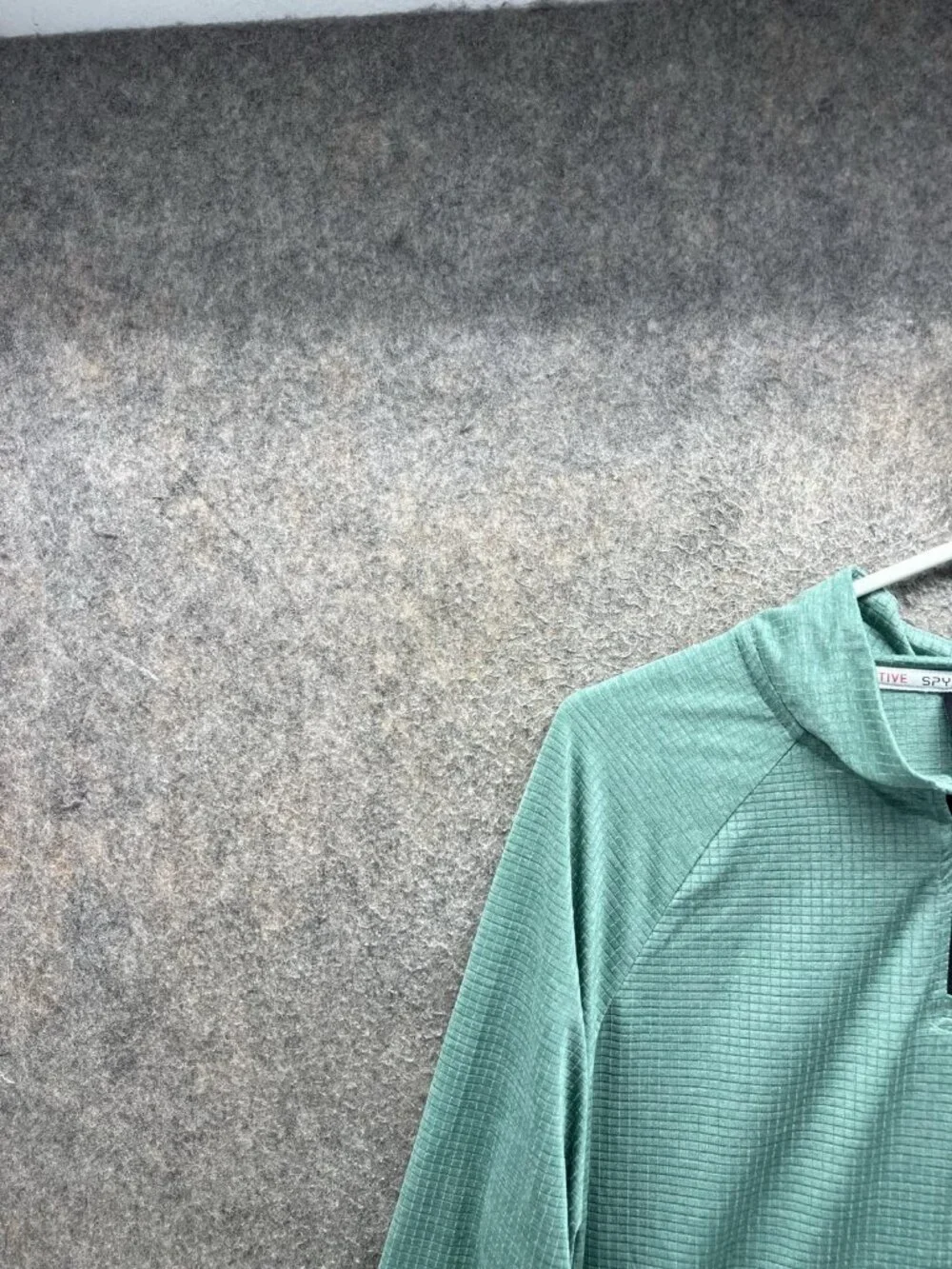 Spyder Active Pullover Mens Medium Green 1/4 Zip Long Sleeve Performance Top